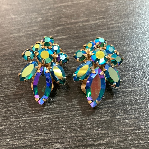 Gorgeous Sherman clip on earrings
